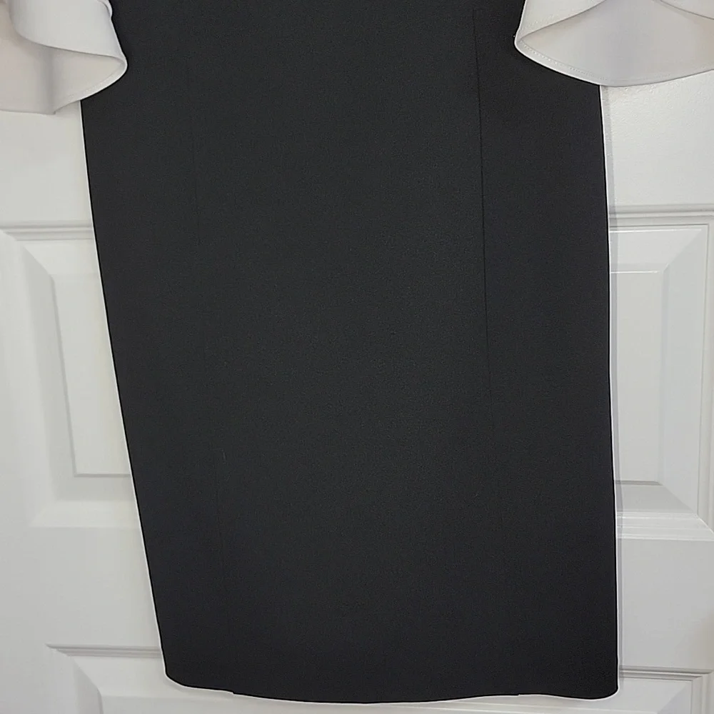 DKNY BLACK SHEATH DRESS W/TRIPLE RUFFLE SLEEVE SZ 6